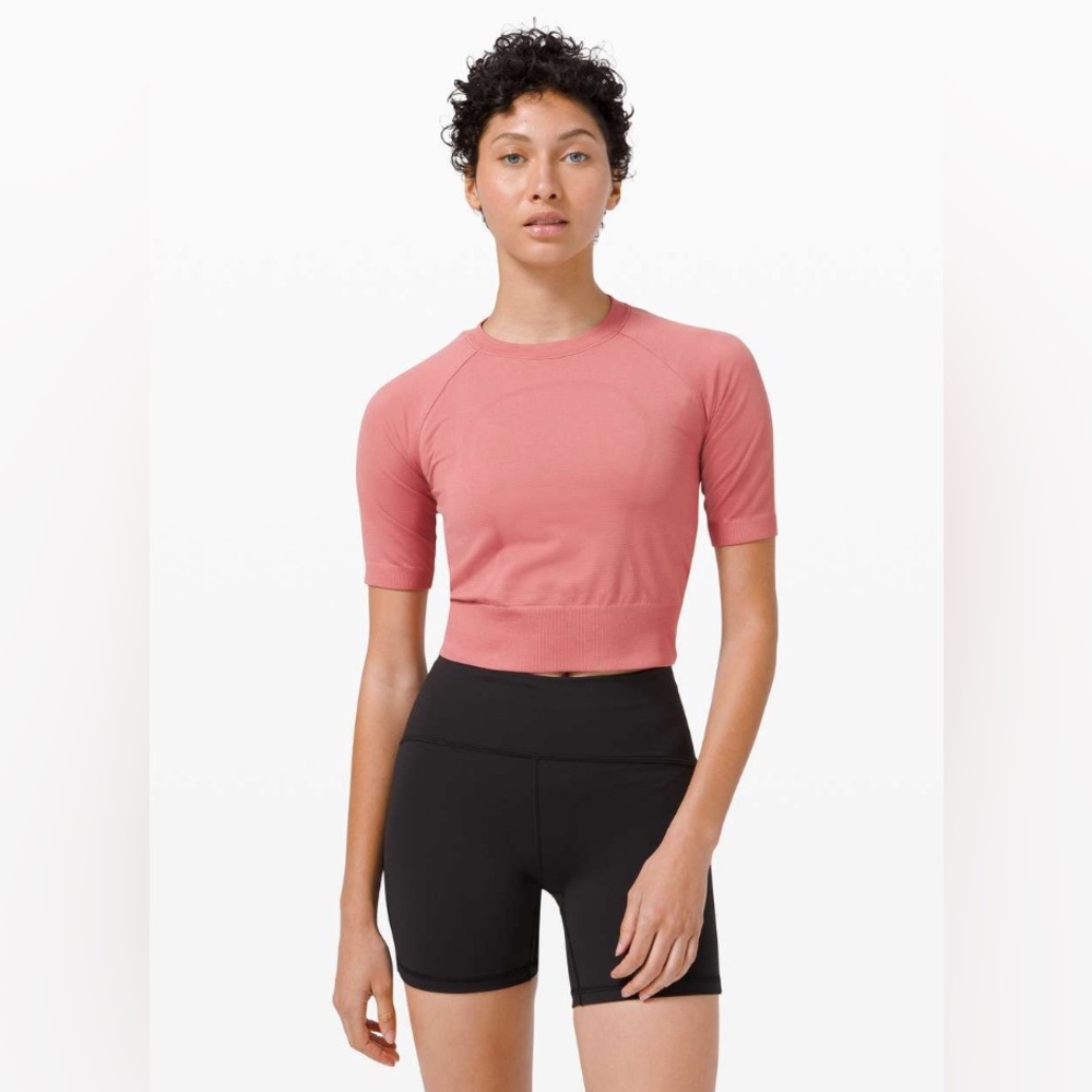 SOLD NWT Swiftly Train Open Back Crop - Picture 5 of 6